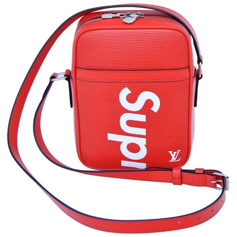 louis vuitton supreme shoulder bag price